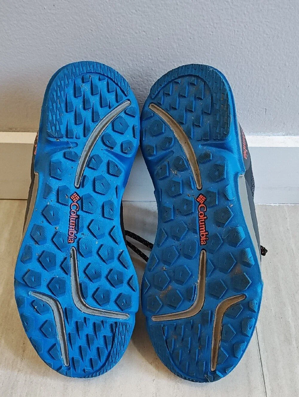 Columbia Men's Vitesse Outdry Hiking Sneaker Size 7